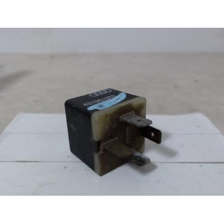Relais electrique AUDI 80 3 PHASE 1 d’occasion