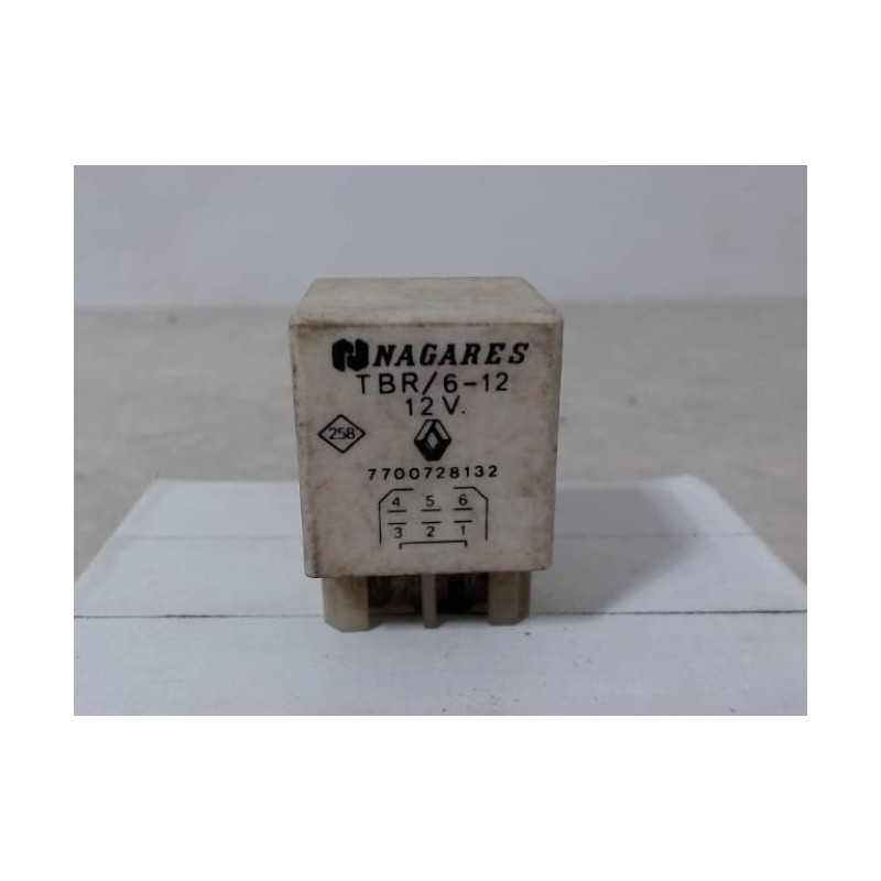 Relais electrique RENAULT R19 PHASE 1 d’occasion