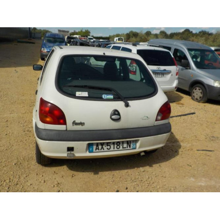 Relais electrique FORD FIESTA 4 PHASE 2 d’occasion