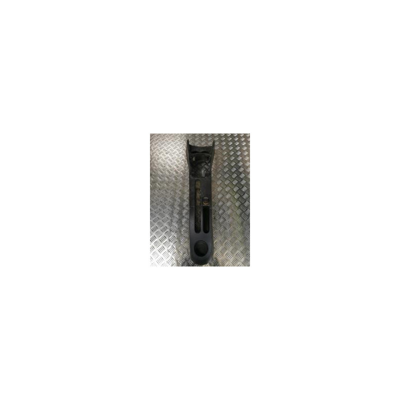 Console central (interieur plastique) RENAULT CLIO 3 PHASE 1 d’occasion