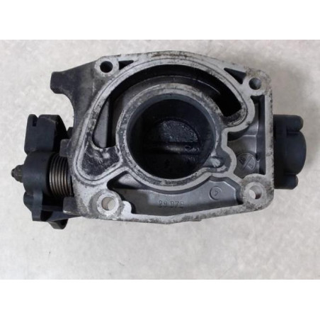 Boitier papillon FORD FIESTA 4 PHASE 1 d’occasion
