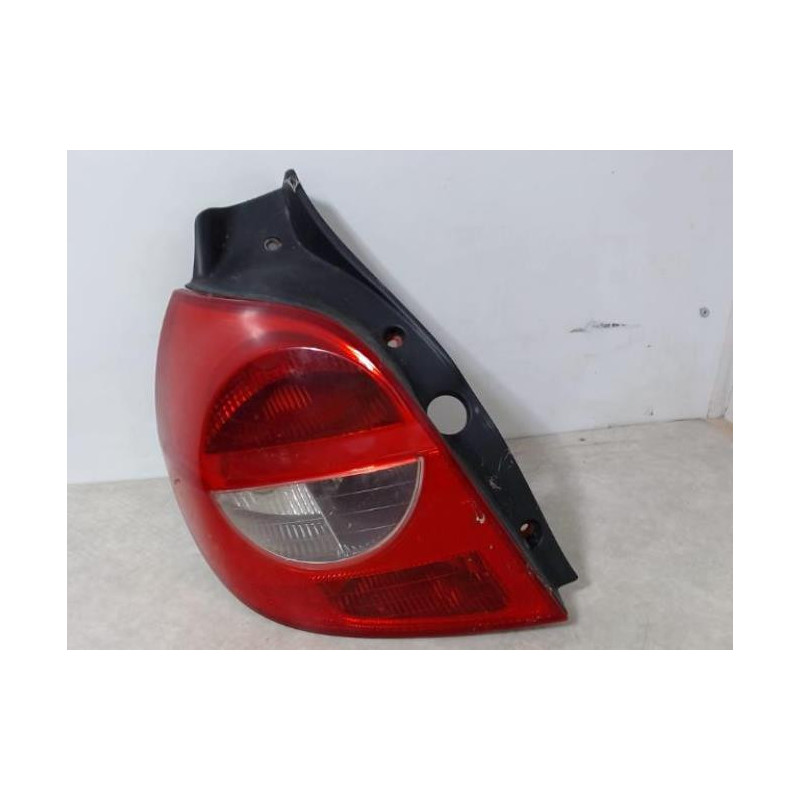 Feu arriere principal gauche (feux) RENAULT CLIO 3 PHASE 1 d’occasion