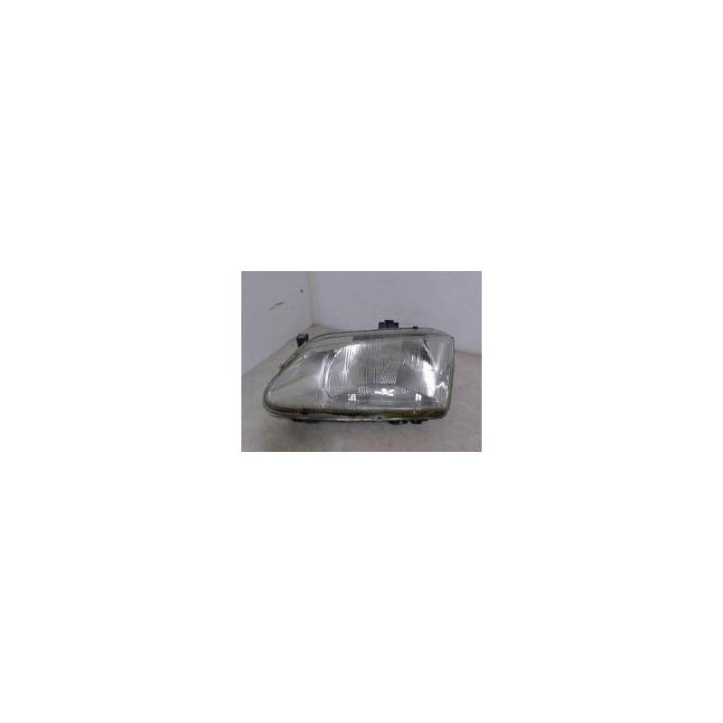 Optique avant principal gauche (feux)(phare) RENAULT SCENIC 1 PHASE 1 d’occasion