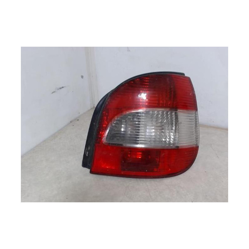 Feu arriere principal droit (feux) RENAULT SCENIC 1 PHASE 2 d’occasion