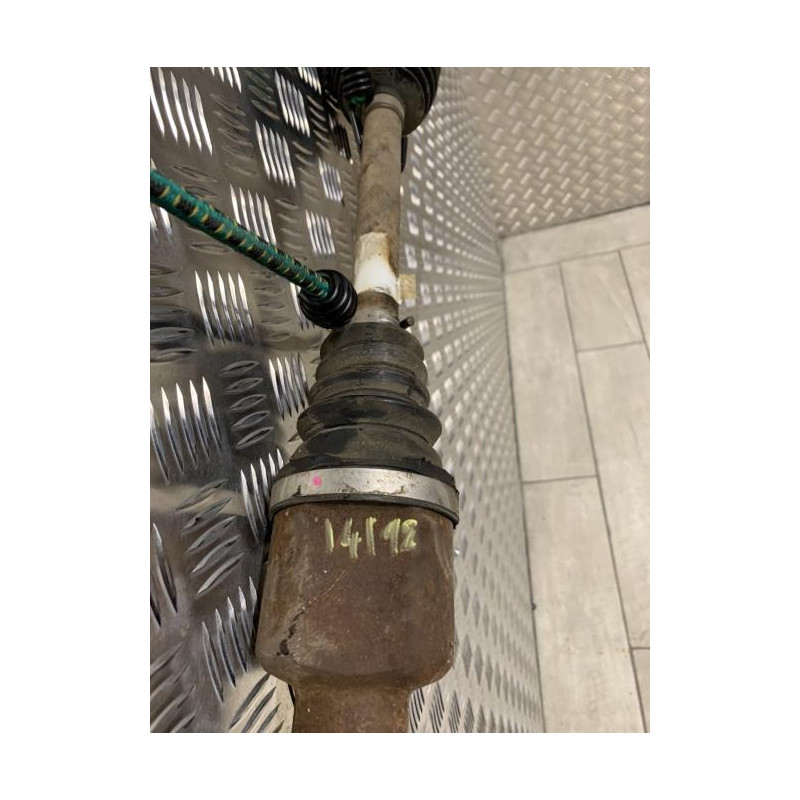 Cardan gauche (transmission) RENAULT CLIO 3 PHASE 1 d’occasion