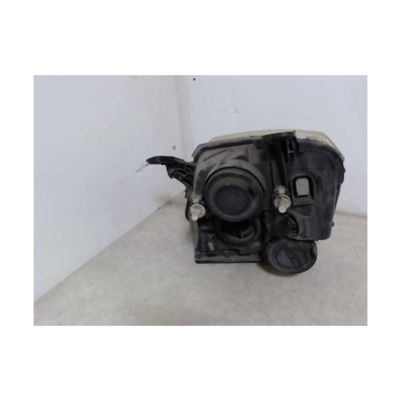 Optique avant principal droit (feux)(phare) OPEL MERIVA A PHASE 1 d’occasion