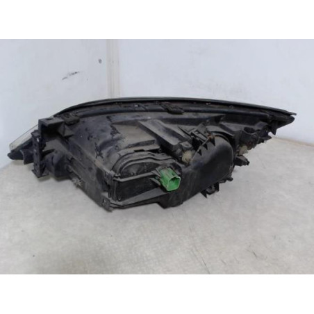 Optique avant principal droit (feux)(phare) FORD MONDEO 2 BREAK d’occasion