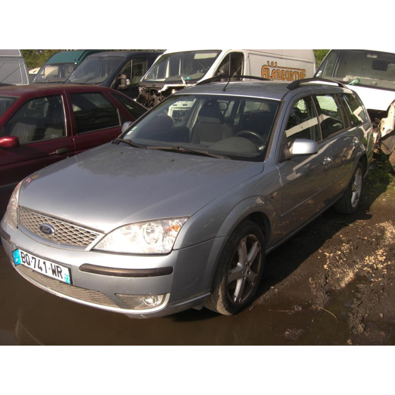 Optique avant principal droit (feux)(phare) FORD MONDEO 2 BREAK d’occasion