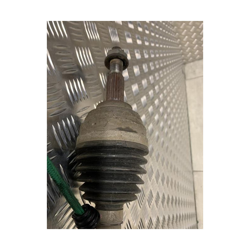 Cardan gauche (transmission) RENAULT CLIO 3 PHASE 1 d’occasion
