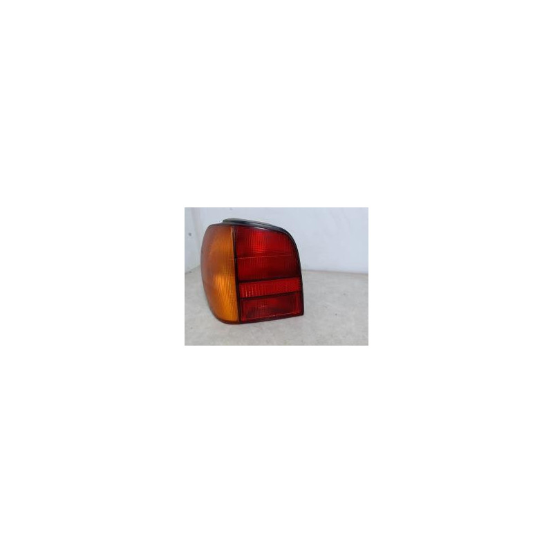 Feu arriere principal gauche (feux) VOLKSWAGEN POLO 3 PHASE 1 d’occasion