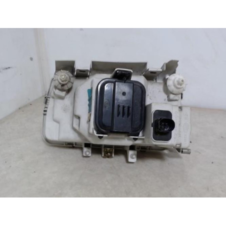 Optique avant principal droit (feux)(phare) VOLKSWAGEN POLO 3 PHASE 1 d’occasion