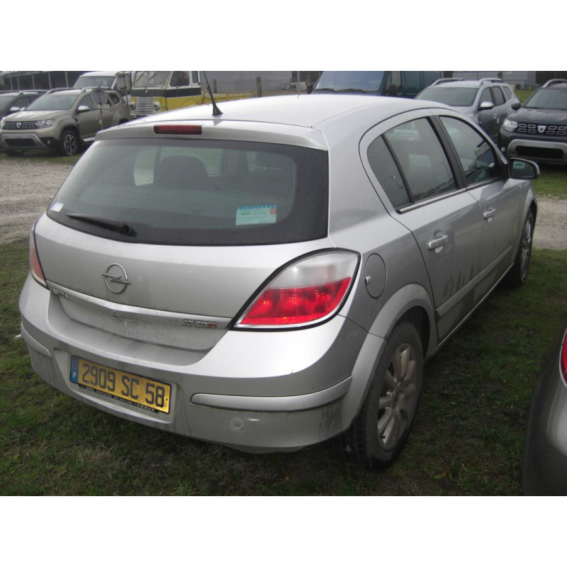 Feu arriere principal gauche (feux) OPEL ASTRA H PHASE 1 d’occasion