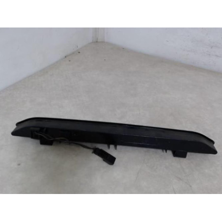 Feu arriere stop central OPEL ZAFIRA A PHASE 2 d’occasion