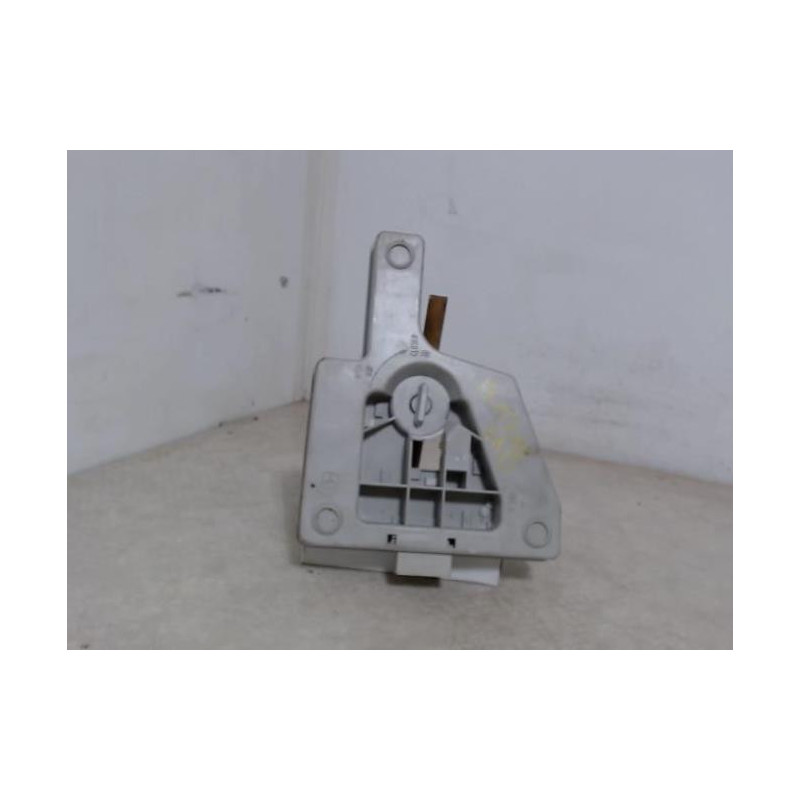 Platine feu arriere droit MERCEDES 2.2 I 150 16V d’occasion