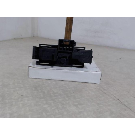 Platine feu arriere droit ALFA ROMEO 145 PHASE 1 d’occasion