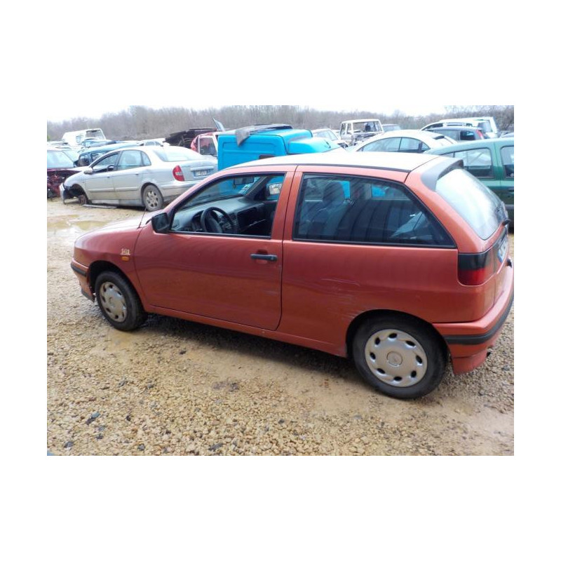 Platine feu arriere gauche SEAT IBIZA 2 PHASE 1 d’occasion