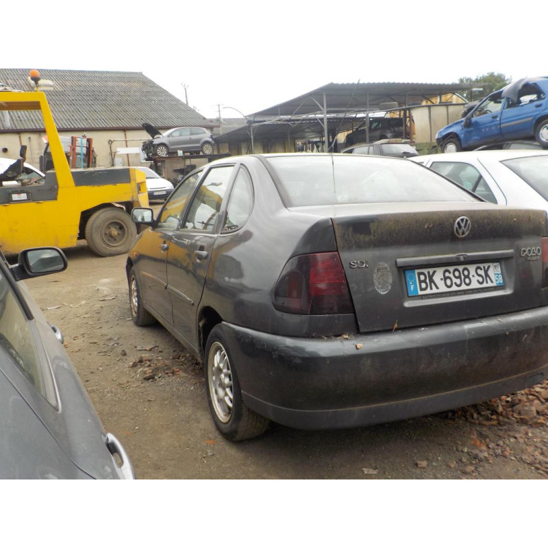 Retroviseur gauche VOLKSWAGEN POLO 3 CLASSIC/FLIGHT d’occasion
