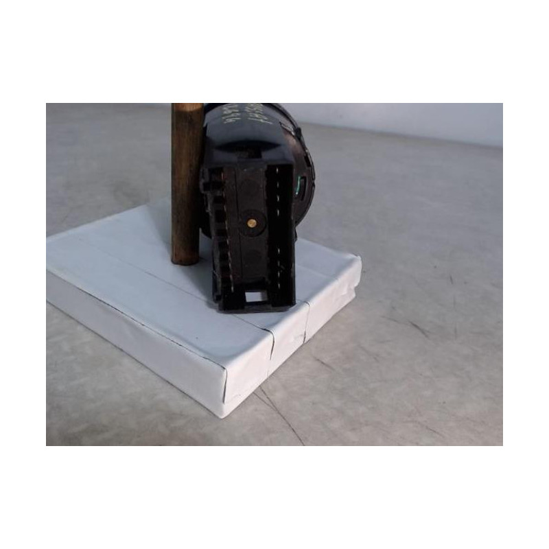 Commande de phare VOLKSWAGEN PASSAT 4 PHASE 2 d’occasion