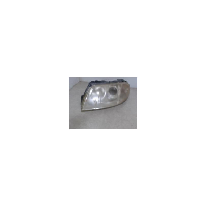 Optique avant principal gauche (feux)(phare) VOLKSWAGEN PASSAT 4 PHASE 2 BREAK d’occasion