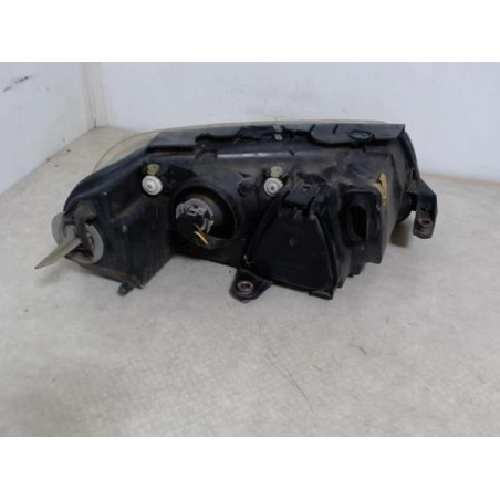 Optique avant principal gauche (feux)(phare) VOLKSWAGEN PASSAT 4 PHASE 2 BREAK d’occasion