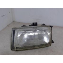 Optique avant principal gauche (feux)(phare) VOLKSWAGEN POLO 3 CLASSIC/FLIGHT d’occasion