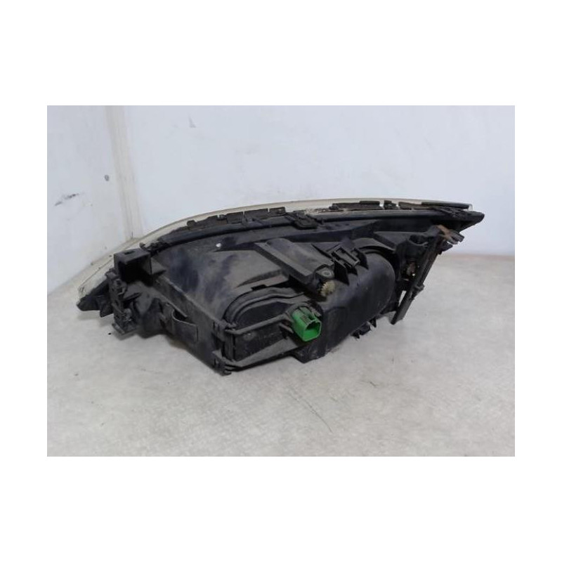 Optique avant principal droit (feux)(phare) FORD MONDEO 2 d’occasion
