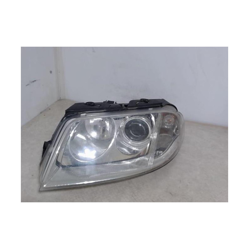 Optique avant principal gauche (feux)(phare) VOLKSWAGEN PASSAT 4 PHASE 2 d’occasion