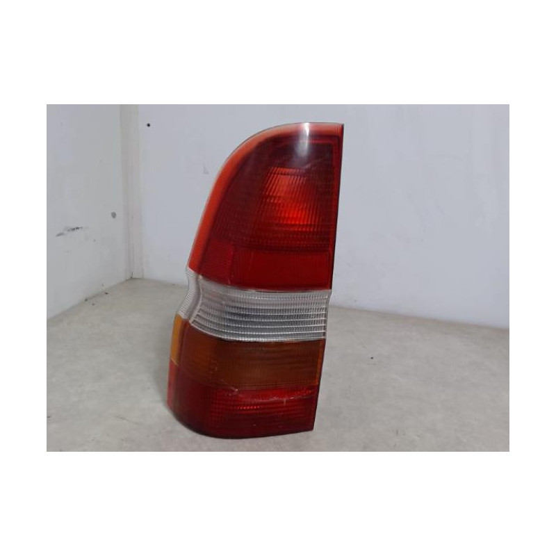 Feu arriere principal gauche (feux) FORD ESCORT 6 BREAK d’occasion