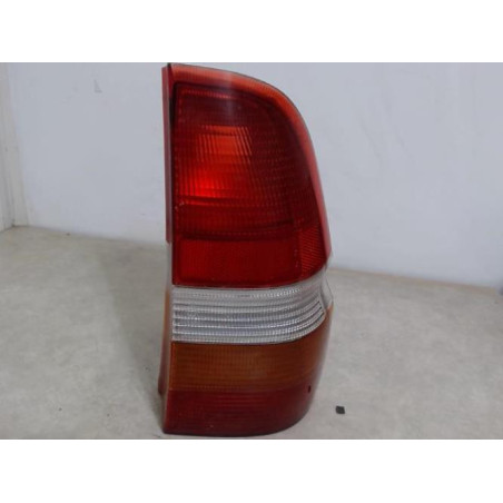 Feu arriere secondaire droit (feux) FORD ESCORT 6 BREAK d’occasion