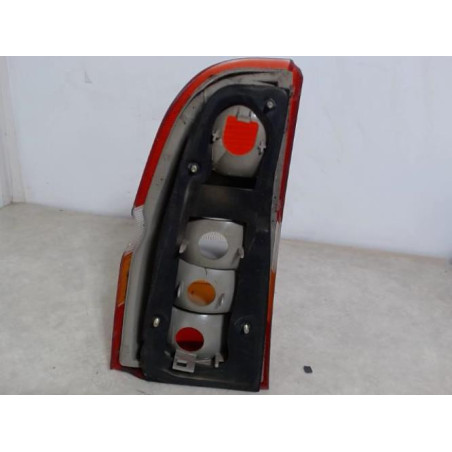 Feu arriere secondaire droit (feux) FORD ESCORT 6 BREAK d’occasion