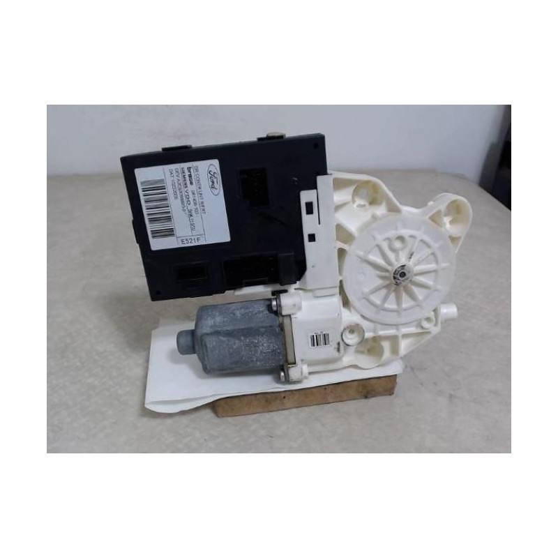 Moteur leve vitre avant droit FORD FOCUS 2 PHASE 1 d’occasion
