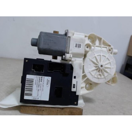Moteur leve vitre avant gauche FORD FOCUS 2 PHASE 1 d’occasion