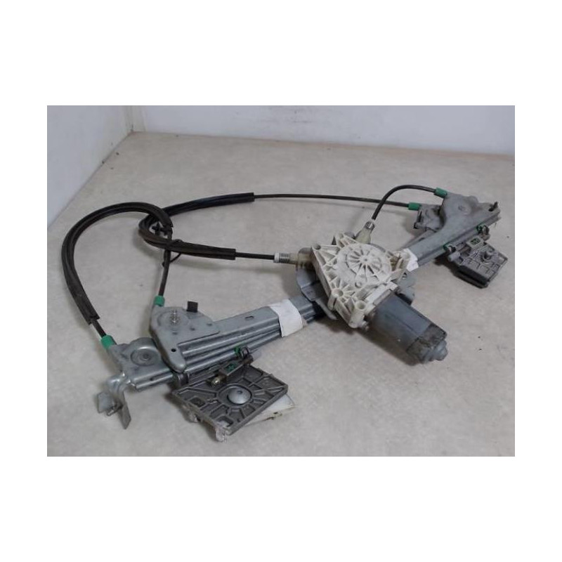 Leve vitre electrique avant droit PEUGEOT 206 PHASE 1 CABRIOLET d’occasion