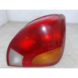 Feu arriere principal droit (feux) FORD FIESTA 4 PHASE 1 d’occasion