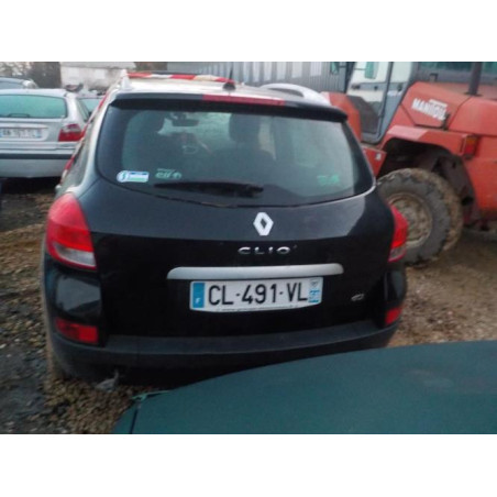 Anti brouillard gauche (feux) RENAULT CLIO 3 PHASE 2 BREAK d’occasion