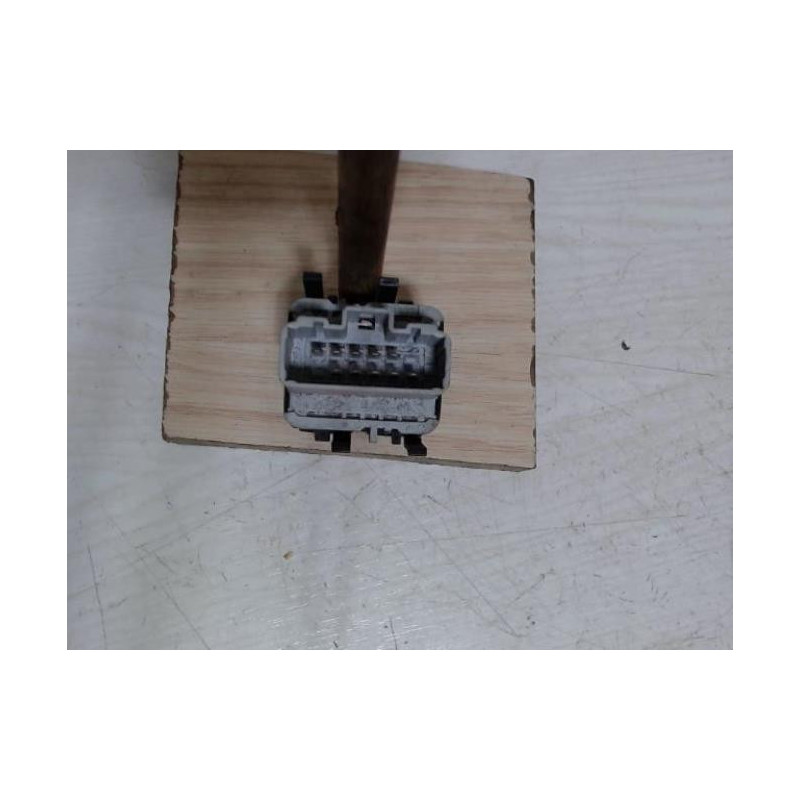 Interrupteur de leve vitre avant gauche RENAULT LAGUNA 2 PHASE 1 d’occasion