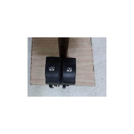 Interrupteur de leve vitre avant gauche RENAULT LAGUNA 2 PHASE 1 d’occasion