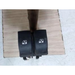 Interrupteur de leve vitre avant gauche RENAULT LAGUNA 2 PHASE 1 d’occasion