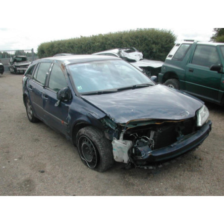Interrupteur de leve vitre avant gauche RENAULT LAGUNA 2 PHASE 1 BREAK d’occasion