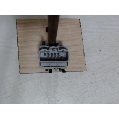 Interrupteur de leve vitre avant gauche RENAULT LAGUNA 2 PHASE 1 BREAK d’occasion