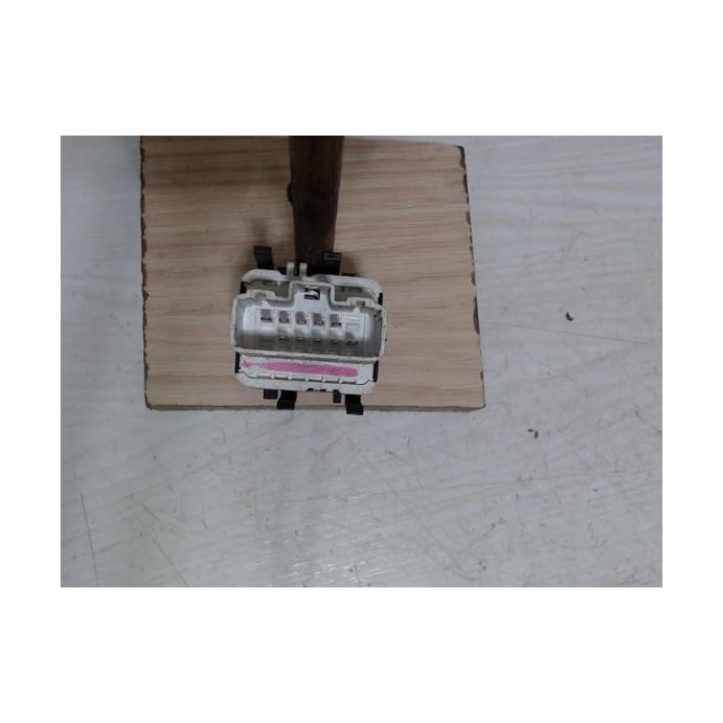 Interrupteur de leve vitre avant gauche RENAULT LAGUNA 2 PHASE 1 d’occasion