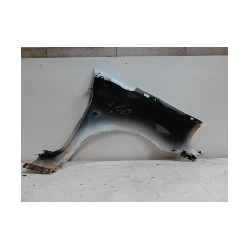 Aile avant gauche RENAULT CLIO 2 PHASE 1 d’occasion