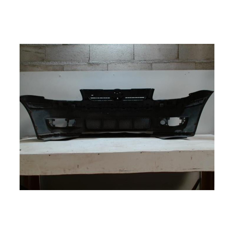 Pare choc avant VOLKSWAGEN POLO 3 PHASE 1 d’occasion