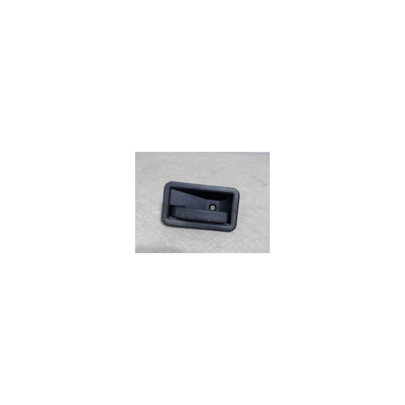 Poignee interieur avant gauche RENAULT CLIO 1 PHASE 1 d’occasion