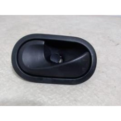 Poignee interieur arriere gauche RENAULT SCENIC 2 PHASE 1 d’occasion