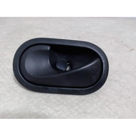 Poignee interieur arriere gauche RENAULT SCENIC 2 PHASE 1 d’occasion