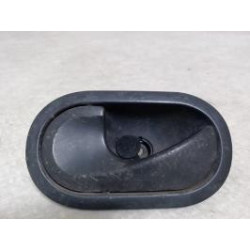 Poignee interieur avant gauche RENAULT SCENIC 2 PHASE 1 d’occasion