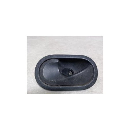 Poignee interieur avant gauche RENAULT SCENIC 2 PHASE 1 d’occasion