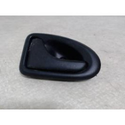 Poignee interieur avant gauche RENAULT MEGANE 1 PHASE 1 COUPE d’occasion