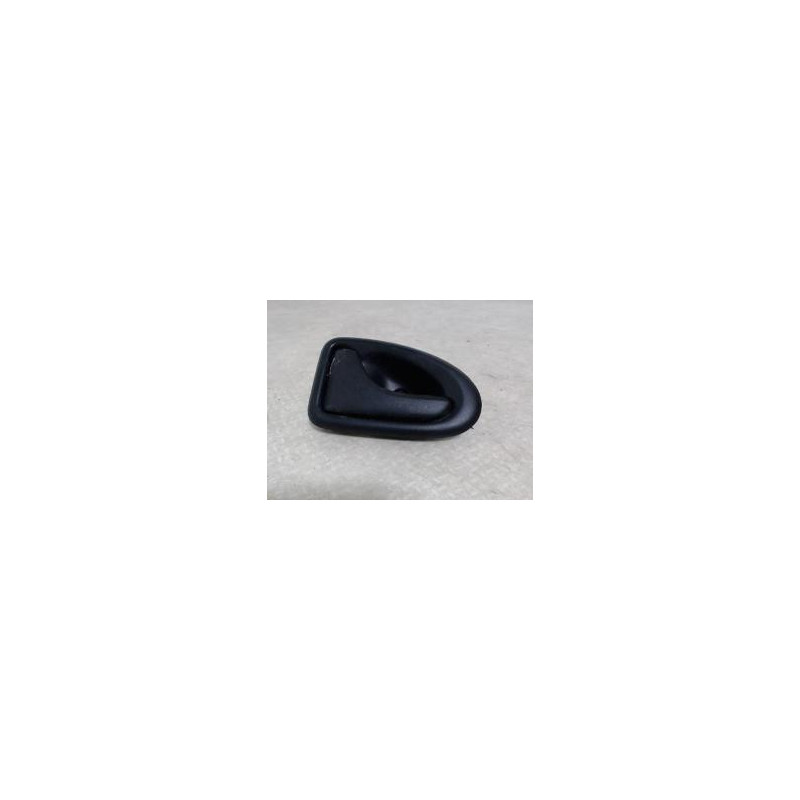 Poignee interieur avant gauche RENAULT MEGANE 1 PHASE 1 COUPE d’occasion